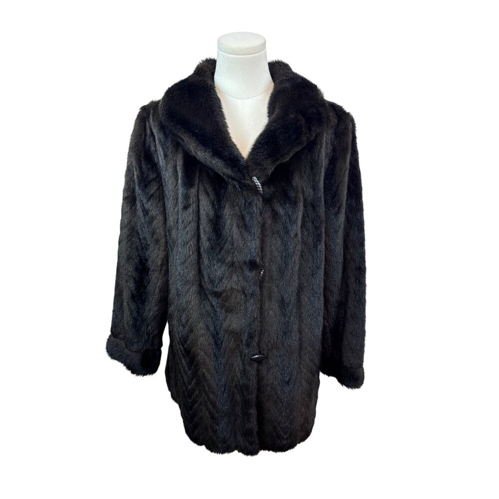 Dubrowsky & Perlbinder Brown Faux Fur Coat With Chevron Pattern & Button Closure